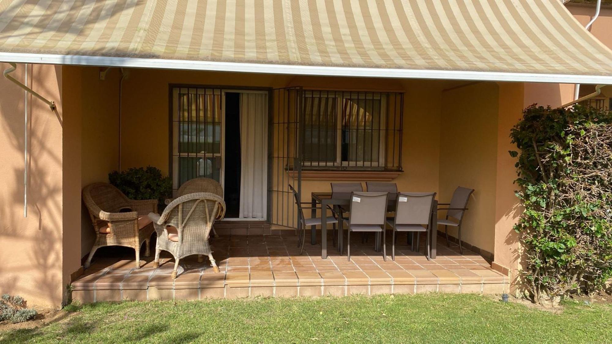 דירות נובו סנקטי פטרי Adosado En Novo Atlantico Golf מראה חיצוני תמונה
